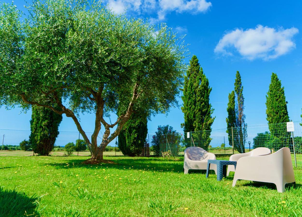 Appartamenti In Residence Villa Santa Maria San Vincenzo Buitenkant foto