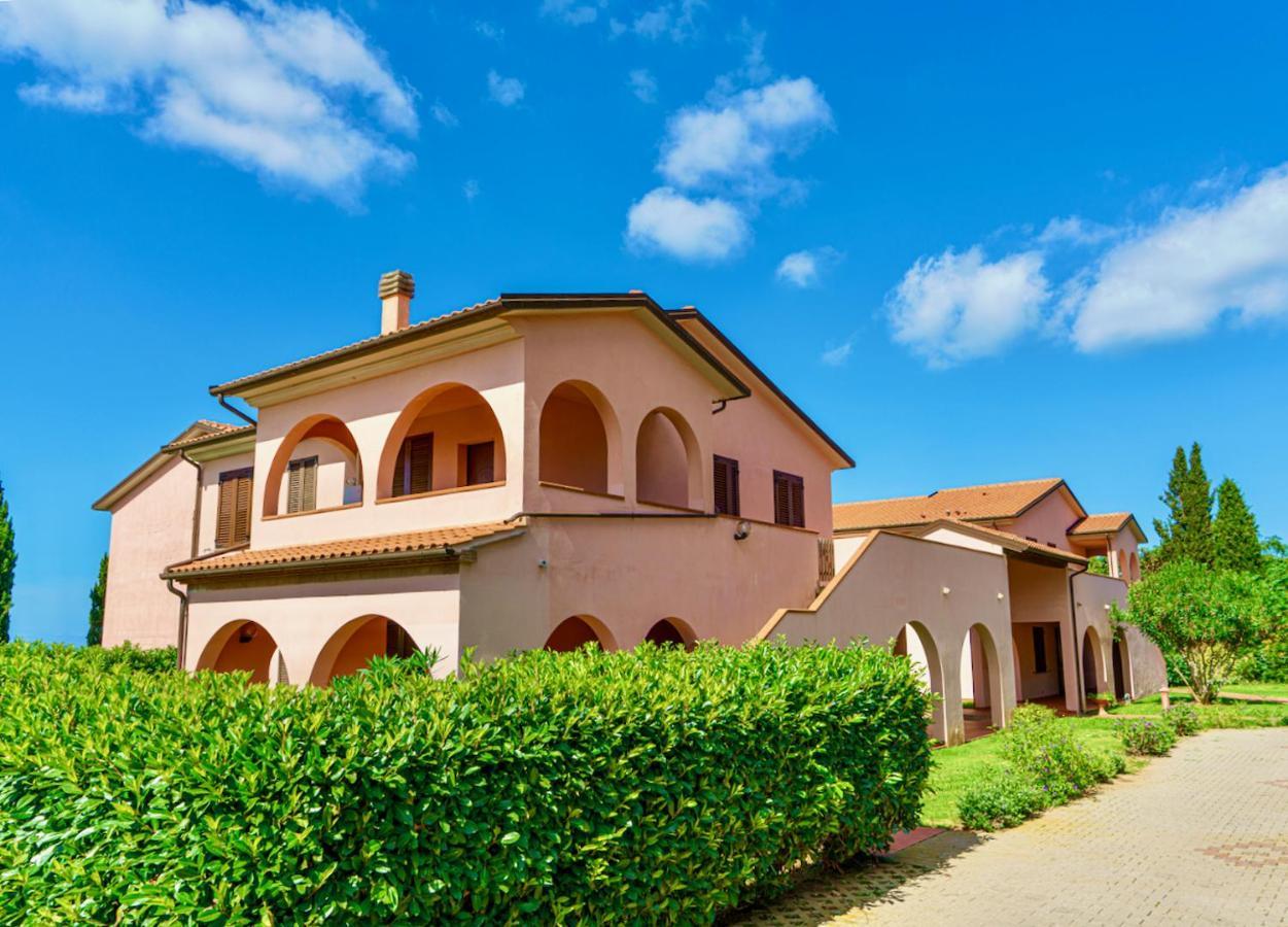 Appartamenti In Residence Villa Santa Maria San Vincenzo Buitenkant foto