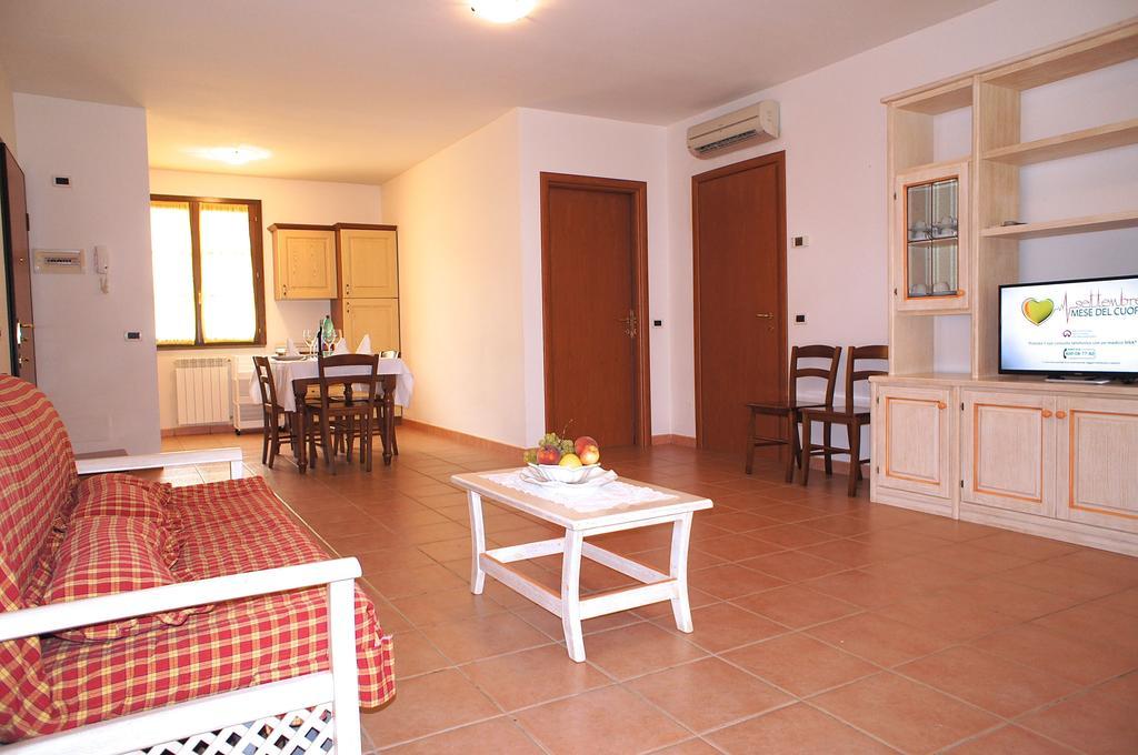 Appartamenti In Residence Villa Santa Maria San Vincenzo Buitenkant foto